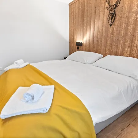 Centre De - 2 - Balcon & Patio