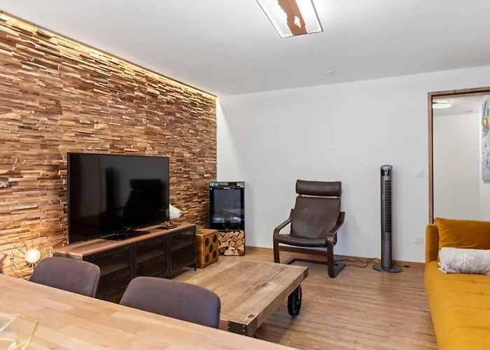 Centre De - 2 - Balcon & Patio * 萨斯费